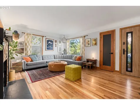 3555 Se 66th Avenue Portland OR 97206