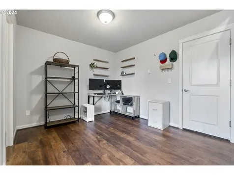 7178 Nw Elise Avenue Portland OR 97229