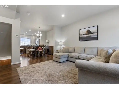 7178 Nw Elise Avenue Portland OR 97229