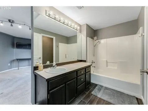 21449 Sw Cayuse Court Tualatin OR 97062