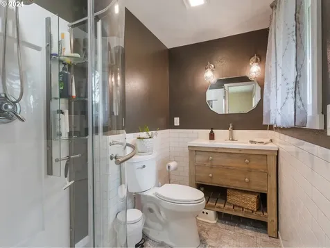 67678 Nicolai Road Rainier OR 97048