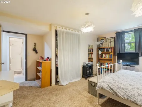 67678 Nicolai Road Rainier OR 97048