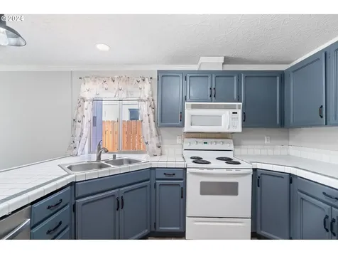 7602 Ne 157th Avenue Vancouver WA 98682