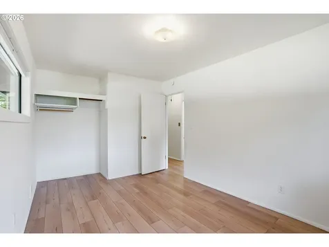2832 NE Fremont Drive Portland OR 97220
