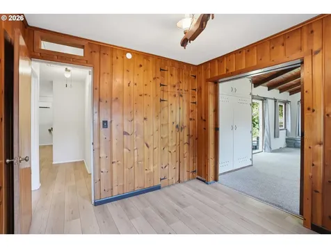 2832 NE Fremont Drive Portland OR 97220