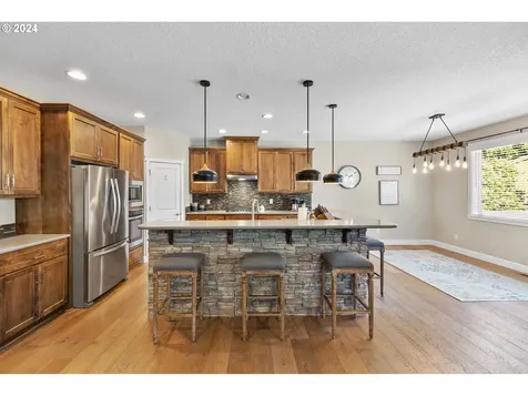 12506 Nw 31st Avenue Vancouver WA 98685