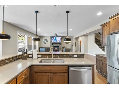 12506 Nw 31st Avenue Vancouver WA 98685