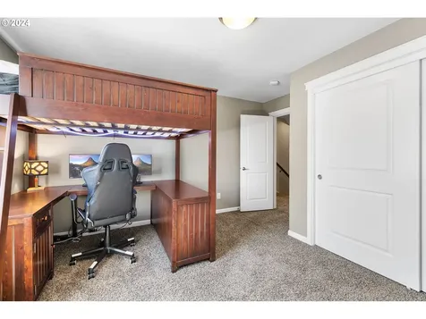 12506 Nw 31st Avenue Vancouver WA 98685