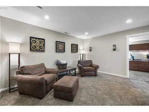 12506 Nw 31st Avenue Vancouver WA 98685