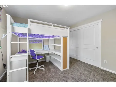 12506 Nw 31st Avenue Vancouver WA 98685