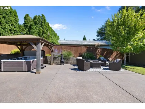 12506 Nw 31st Avenue Vancouver WA 98685