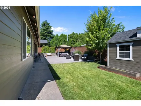 12506 Nw 31st Avenue Vancouver WA 98685