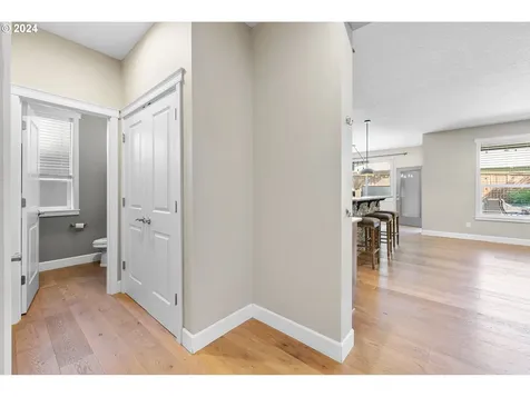 12506 Nw 31st Avenue Vancouver WA 98685