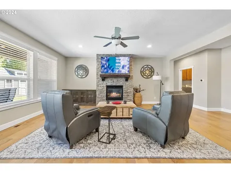 12506 Nw 31st Avenue Vancouver WA 98685