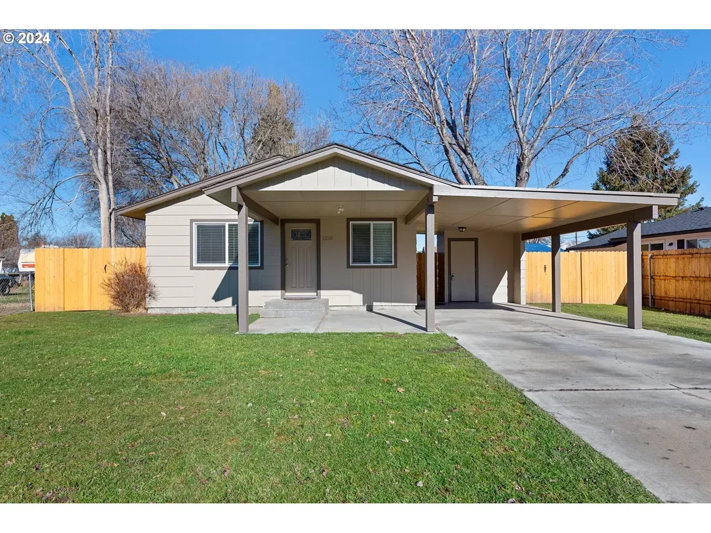 1238 Auburn Avenue Baker City OR 97814
