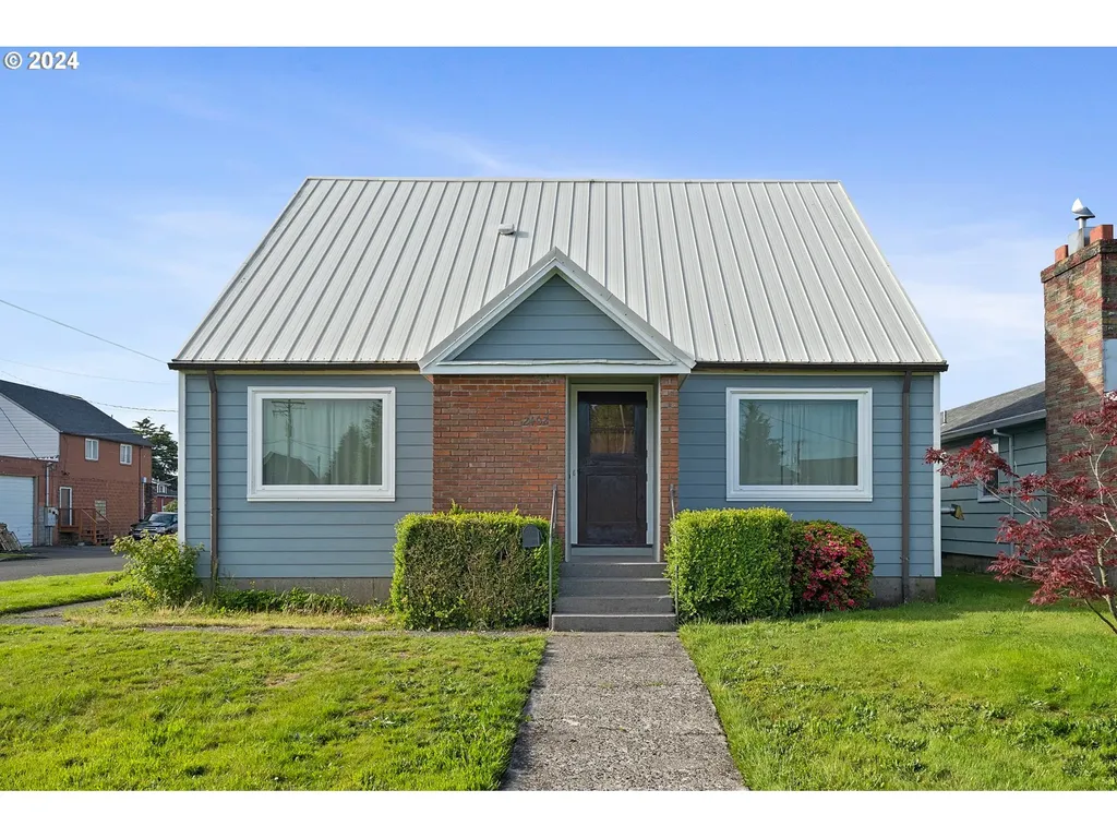 2402 7th Street Tillamook OR 97141