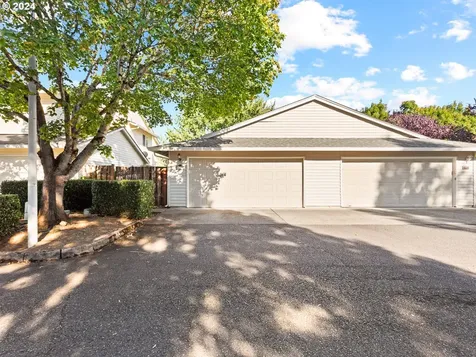 4011 Plomondon Street Vancouver WA 98661