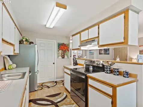 4011 Plomondon Street Vancouver WA 98661