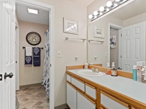 4011 Plomondon Street Vancouver WA 98661