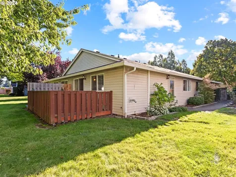 4011 Plomondon Street Vancouver WA 98661