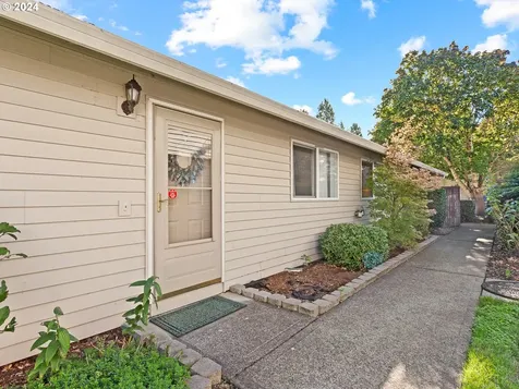 4011 Plomondon Street Vancouver WA 98661