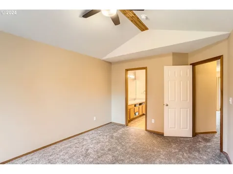 3501 N Ivy Drive Newberg OR 97132