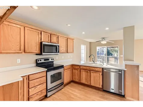 3501 N Ivy Drive Newberg OR 97132