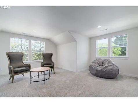 90292 Shore Lane Eugene OR 97402