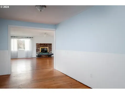 92244 Nowlans Drive Astoria OR 97103