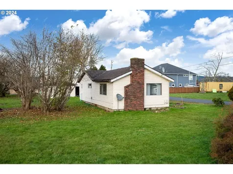 92244 Nowlans Drive Astoria OR 97103