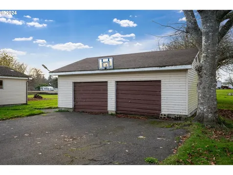 92244 Nowlans Drive Astoria OR 97103