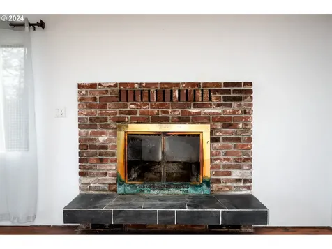 92244 Nowlans Drive Astoria OR 97103