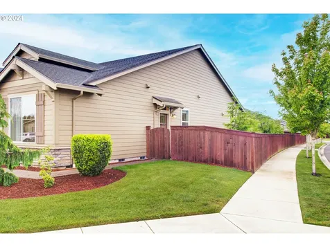 1615 S 47th Place Ridgefield WA 98642