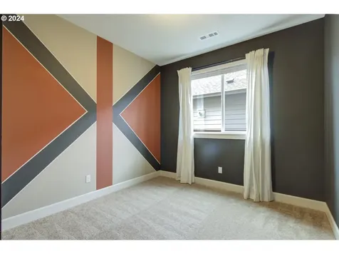 1615 S 47th Place Ridgefield WA 98642