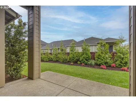 1615 S 47th Place Ridgefield WA 98642