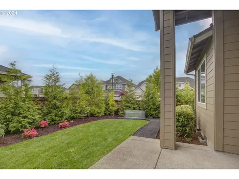 1615 S 47th Place Ridgefield WA 98642