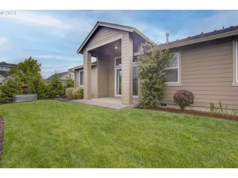 1615 S 47th Place Ridgefield WA 98642