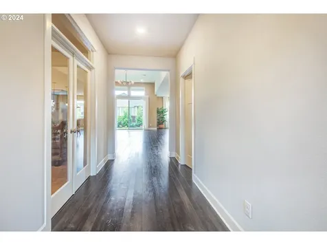 1615 S 47th Place Ridgefield WA 98642