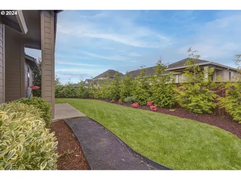1615 S 47th Place Ridgefield WA 98642