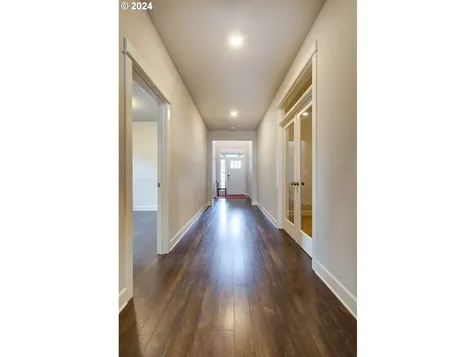 1615 S 47th Place Ridgefield WA 98642