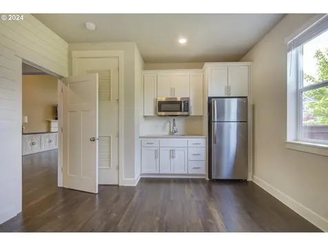 1615 S 47th Place Ridgefield WA 98642