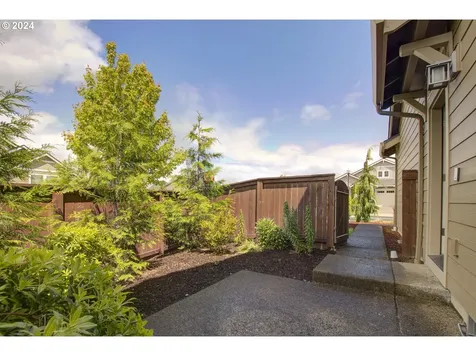1615 S 47th Place Ridgefield WA 98642