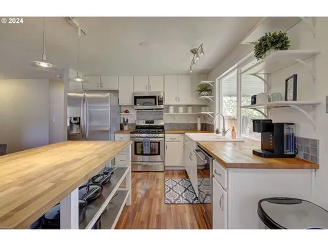 1705 NE 125th Avenue Vancouver WA 98684