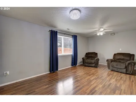 1705 NE 125th Avenue Vancouver WA 98684