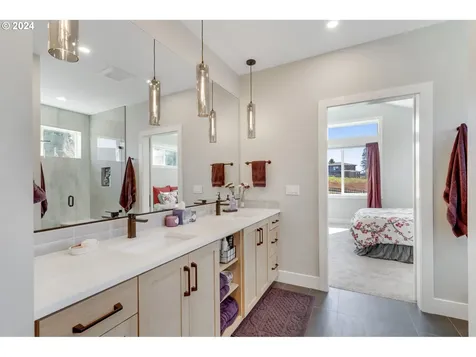 37364 American Street Sandy OR 97055
