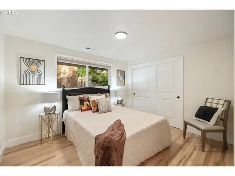6210 Childs Road Lake Oswego OR 97035