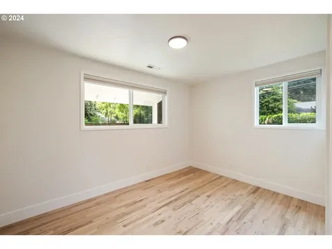 6210 Childs Road Lake Oswego OR 97035