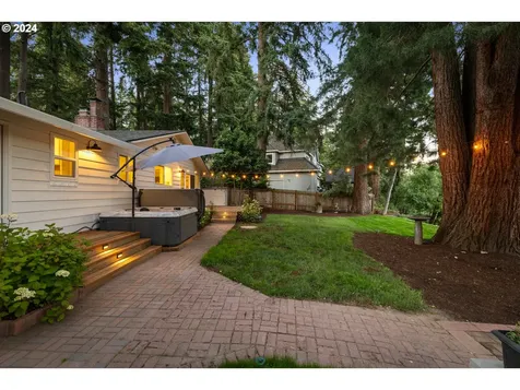 6210 Childs Road Lake Oswego OR 97035