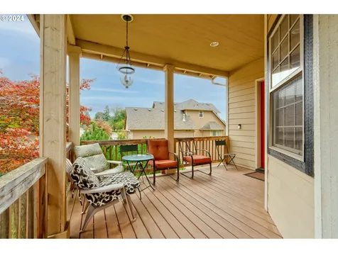 680 N R Street Washougal WA 98671