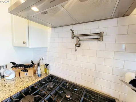 15298 Sw Greenridge Place Portland OR 97224